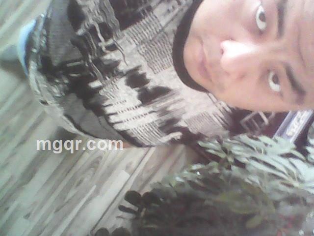 与你雨中慢步的头像