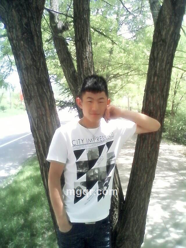 爱而不累的头像