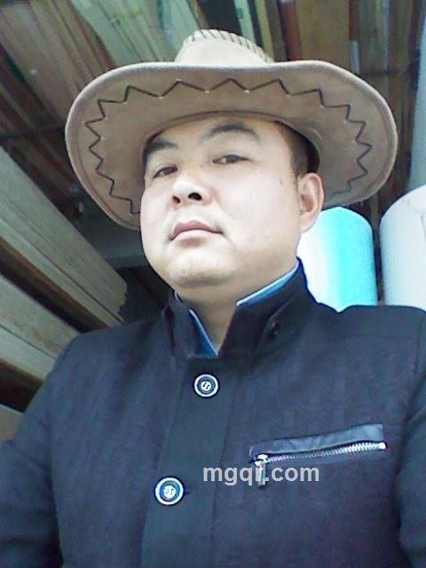 寂寞的月亮的头像