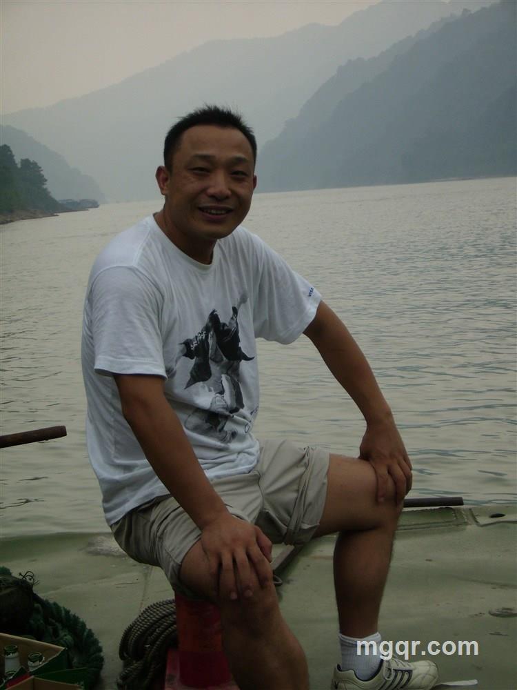 路漫漫有人陪的头像