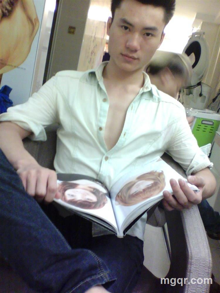 找个妹妹来爱爱的头像