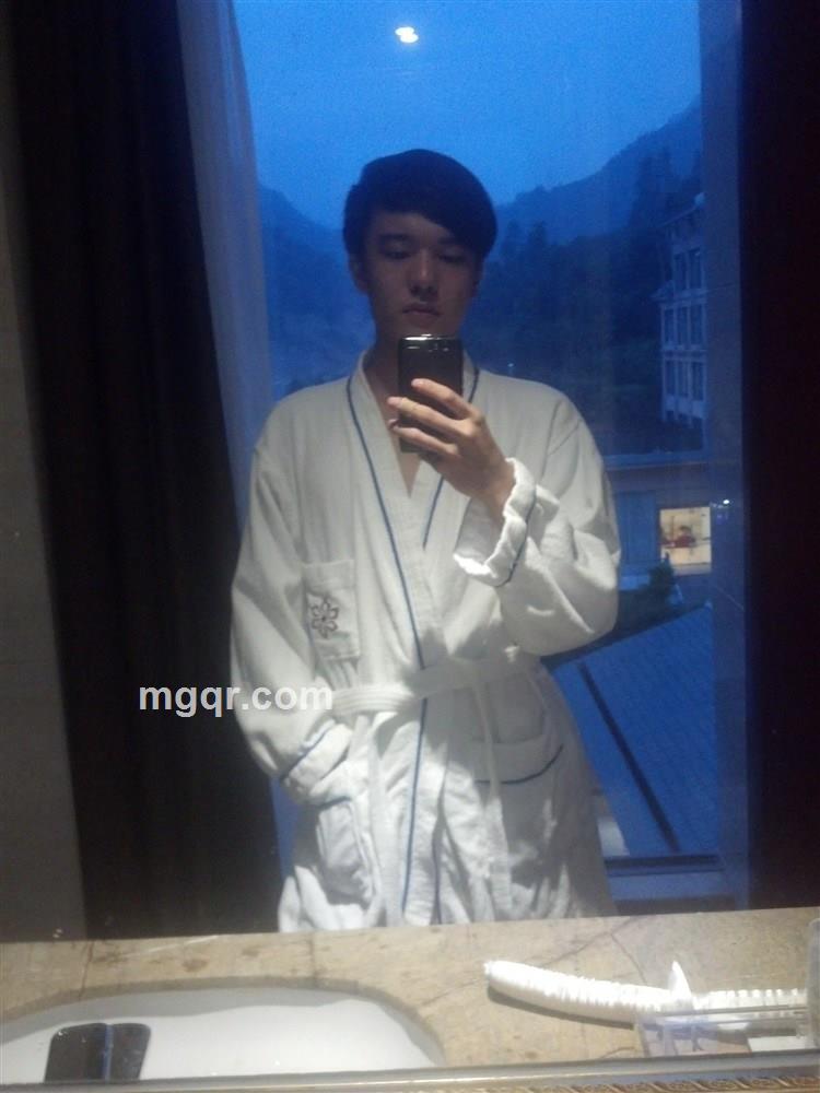 奶 油 小 生 的头像