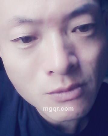 漆黑空间的头像