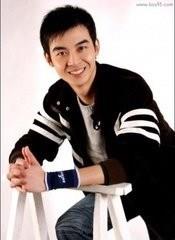 月下寻你的头像