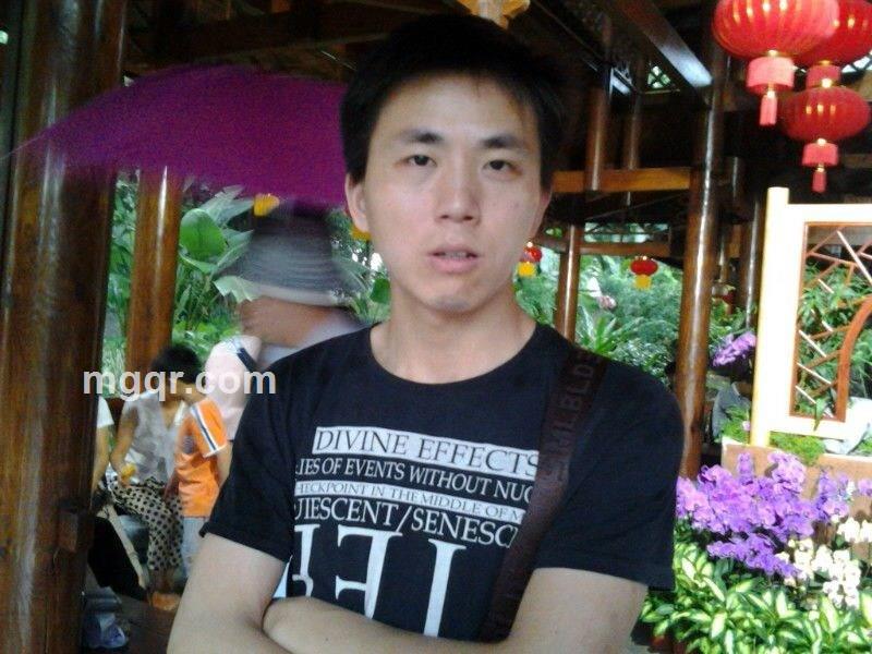 风雪夜归鸟的头像