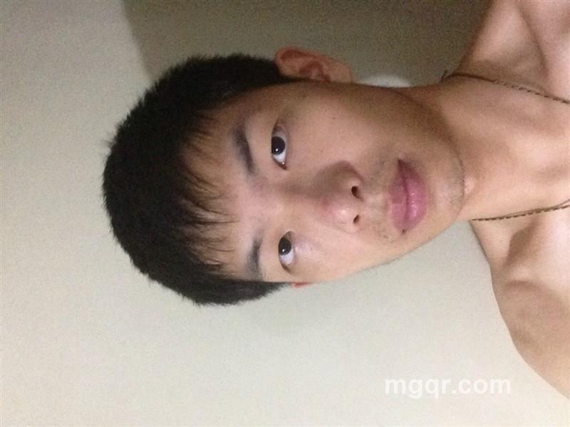 真的好想zuo的头像