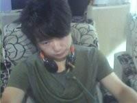 一1二3八3一8久2的头像