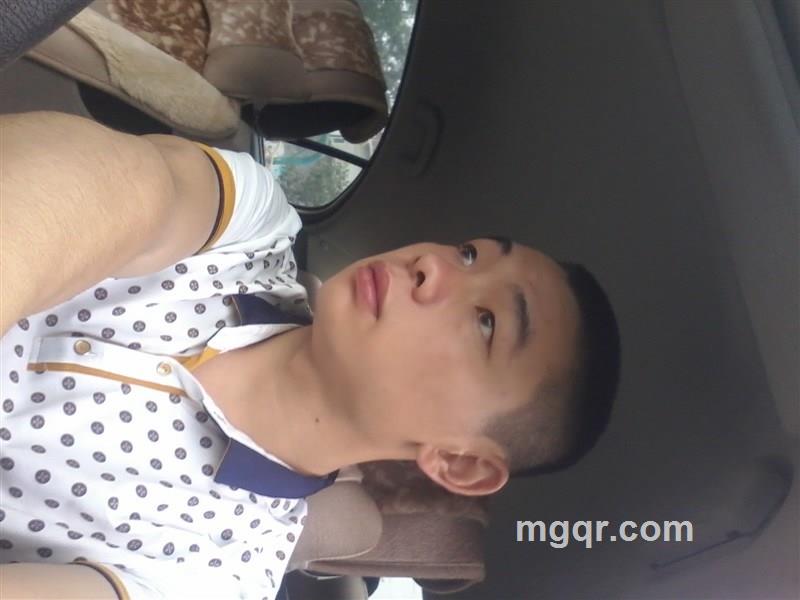 奋斗小伙的头像