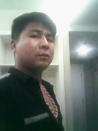 黑黑的世界的头像