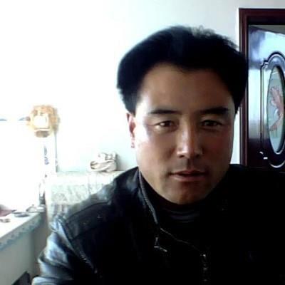 真诚中年47的头像