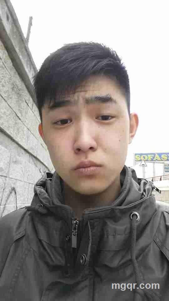 帅哥求富婆包养的头像