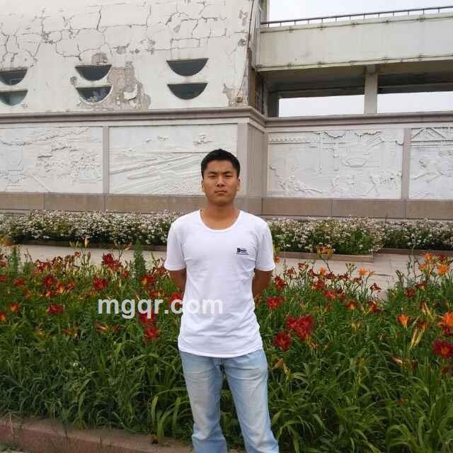 热爱你的夏的头像