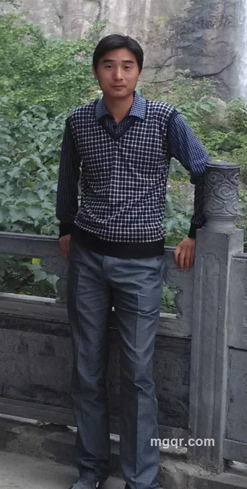 heisejianxia的头像