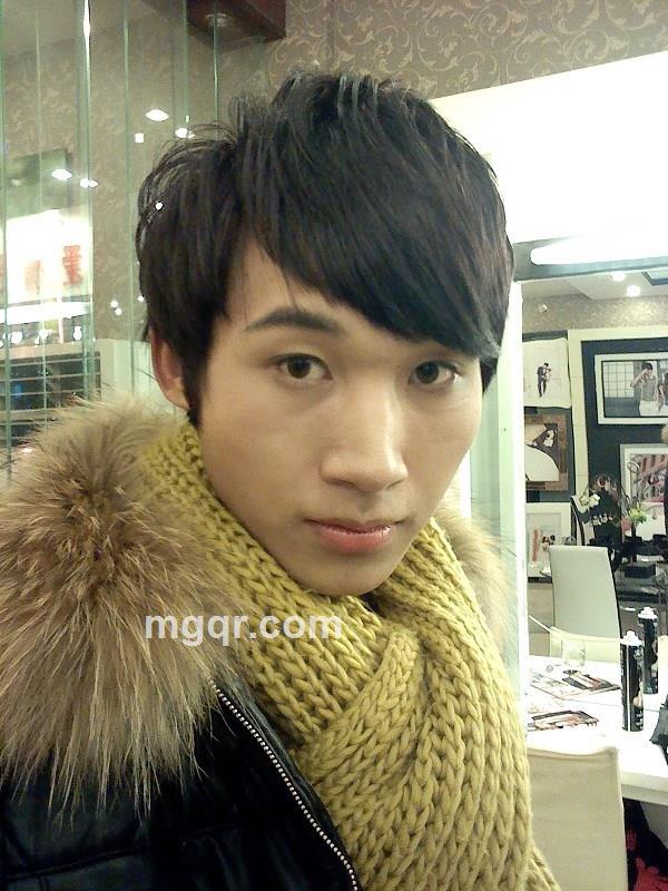 摸咪脱服的头像