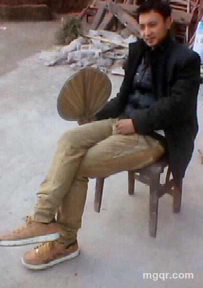 哎哟哎哟拔萝卜的头像