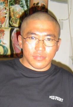 微笑面对自己的未来的头像