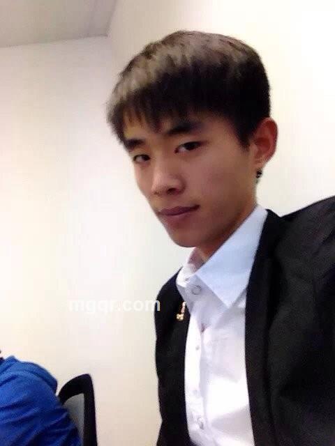 思不透世事万千的头像