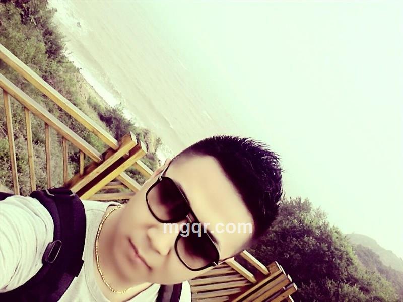 天天都在夜里游的头像