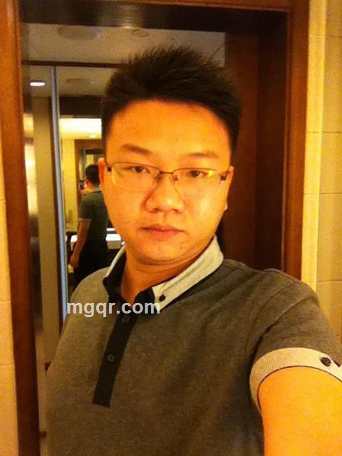 独自一人坐到天亮的头像