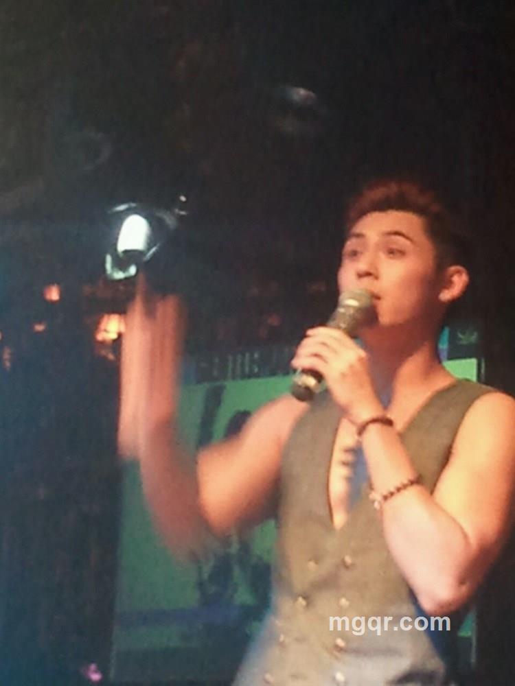 西部帅哥的头像