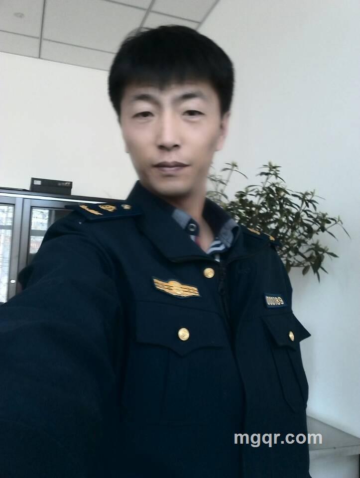 ko8,,6,1,9,7,9,5,9,的头像
