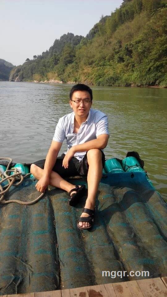 指尖的颤抖的头像