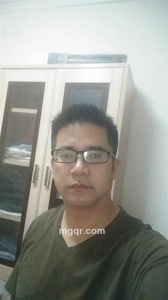 吟风望月的头像