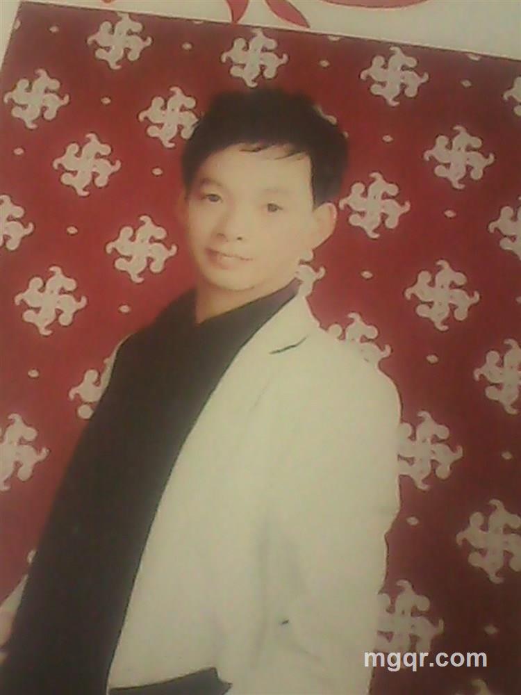 ╯唯一de情爱的头像