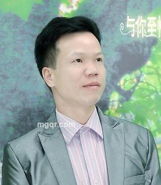 未婚我，爱唱情歌的头像