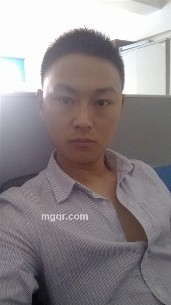 月半笙歌的头像