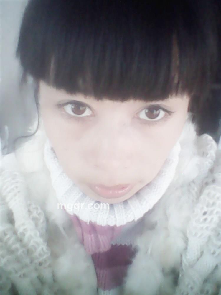 ★深黑色づ 傷感的头像