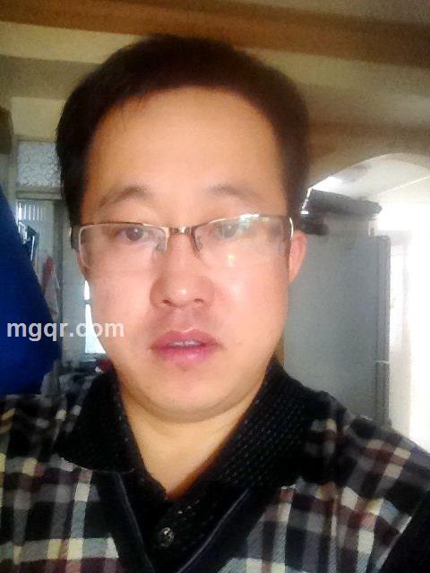 ??强悍的男人的头像