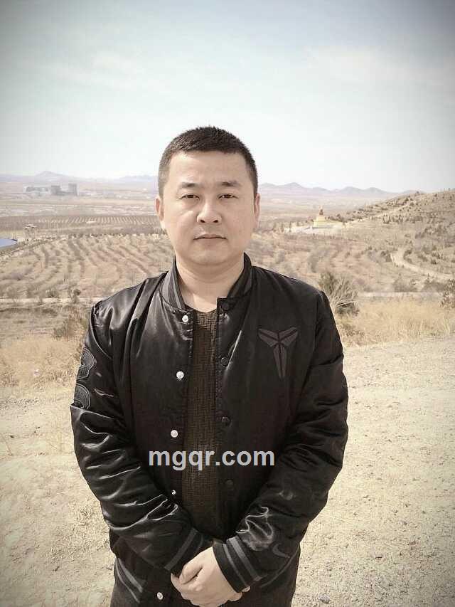 猛男的头像