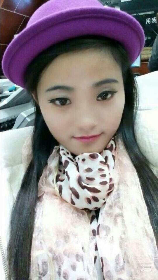 手牵手心相印的头像