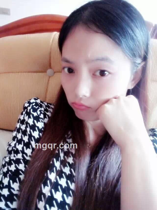 在等你爱我的头像