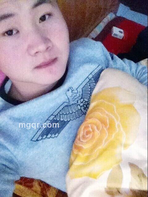 深情不如久伴。的头像