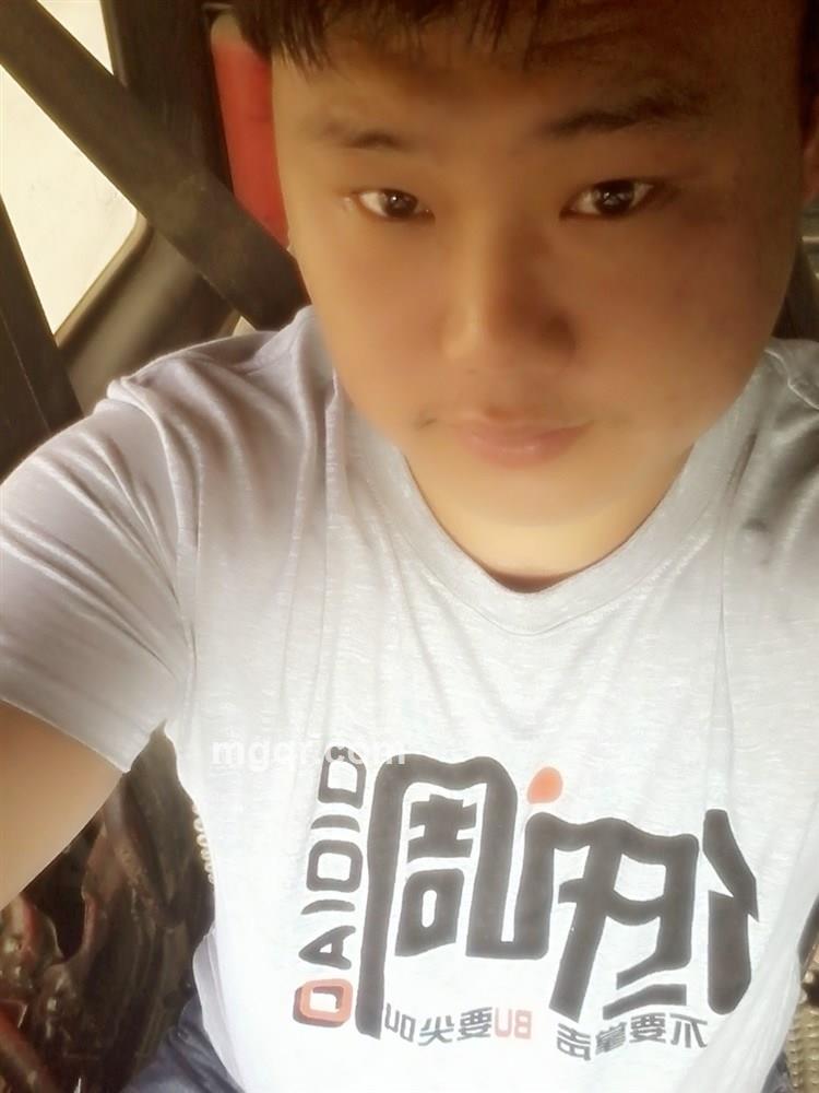 魁魁的头像