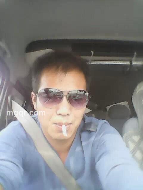 我想要的你给不.了的头像