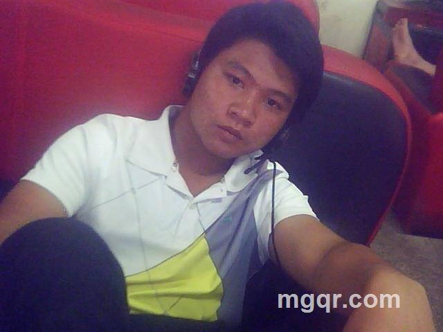 负荷一份无人能懂的痛的头像