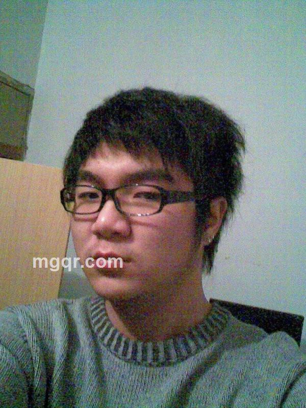 疑惑的男人的头像
