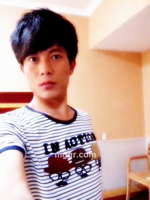 找个彼此懂的情侣的头像