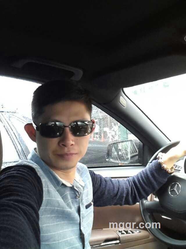 时光无情人无心ゝ的头像