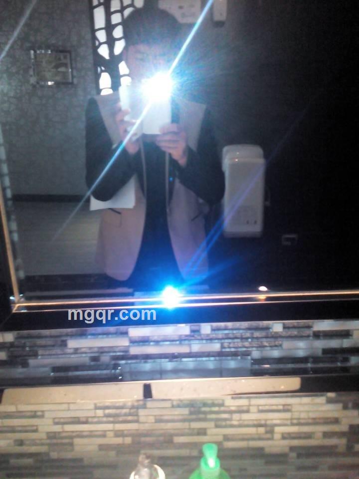 小牛独爱吃老草的头像