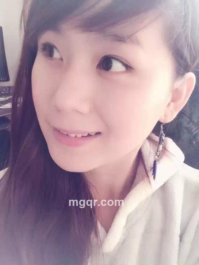 那一丝微笑的头像