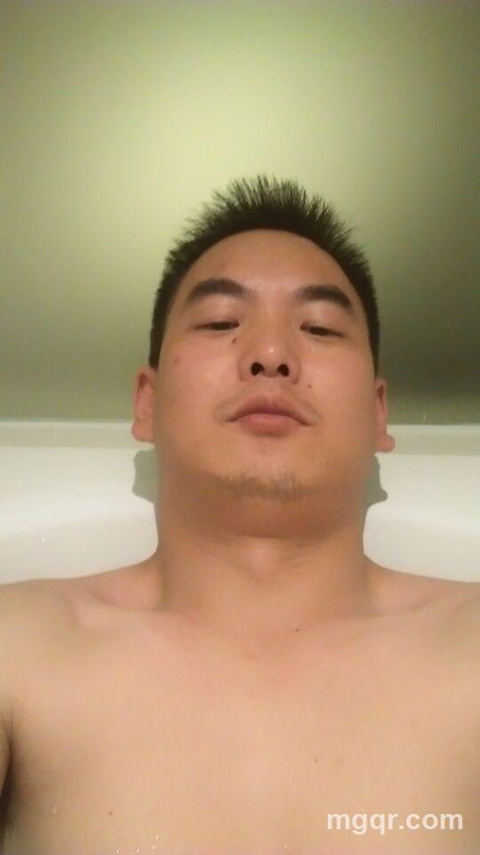 成熟寂寞男人的头像