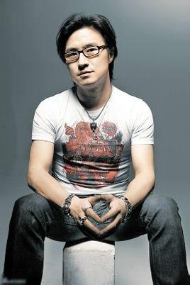 乱飘的雪花的头像