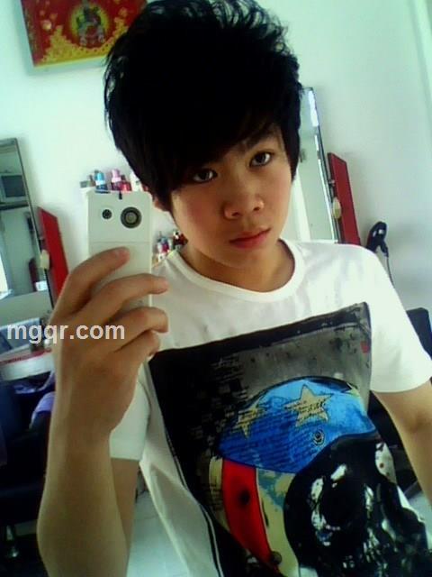 Q随风而逝的头像