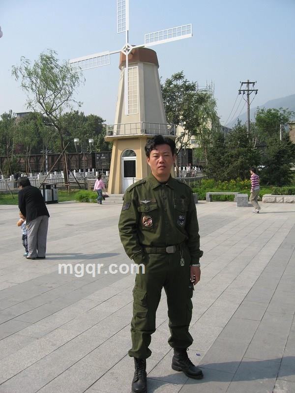 儿儿伞凄凄溜巴巴酒儿的头像