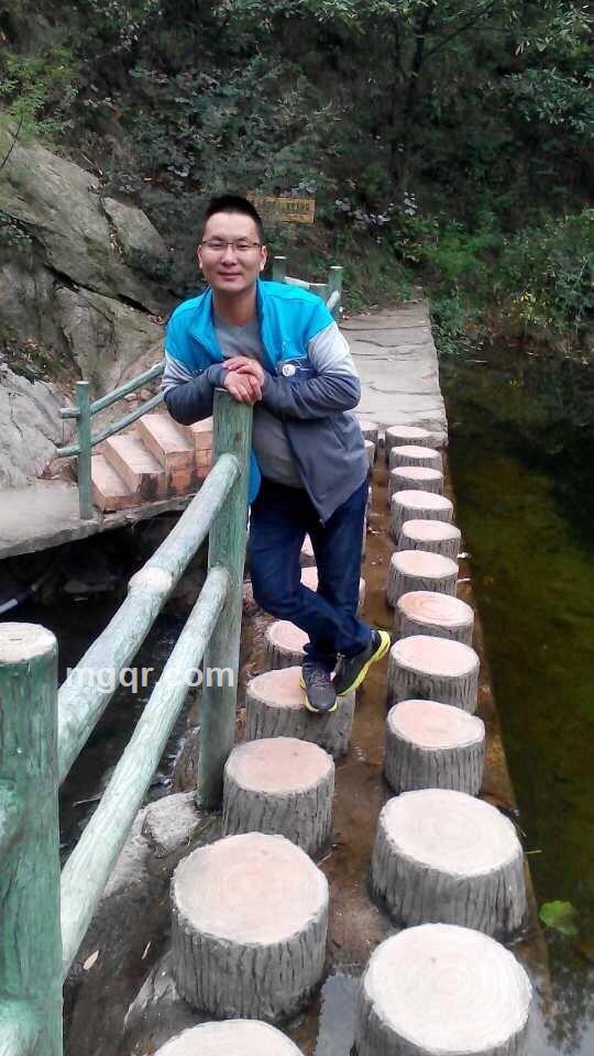 陪我吹吹风的头像