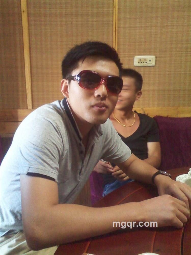 绿色别离的头像